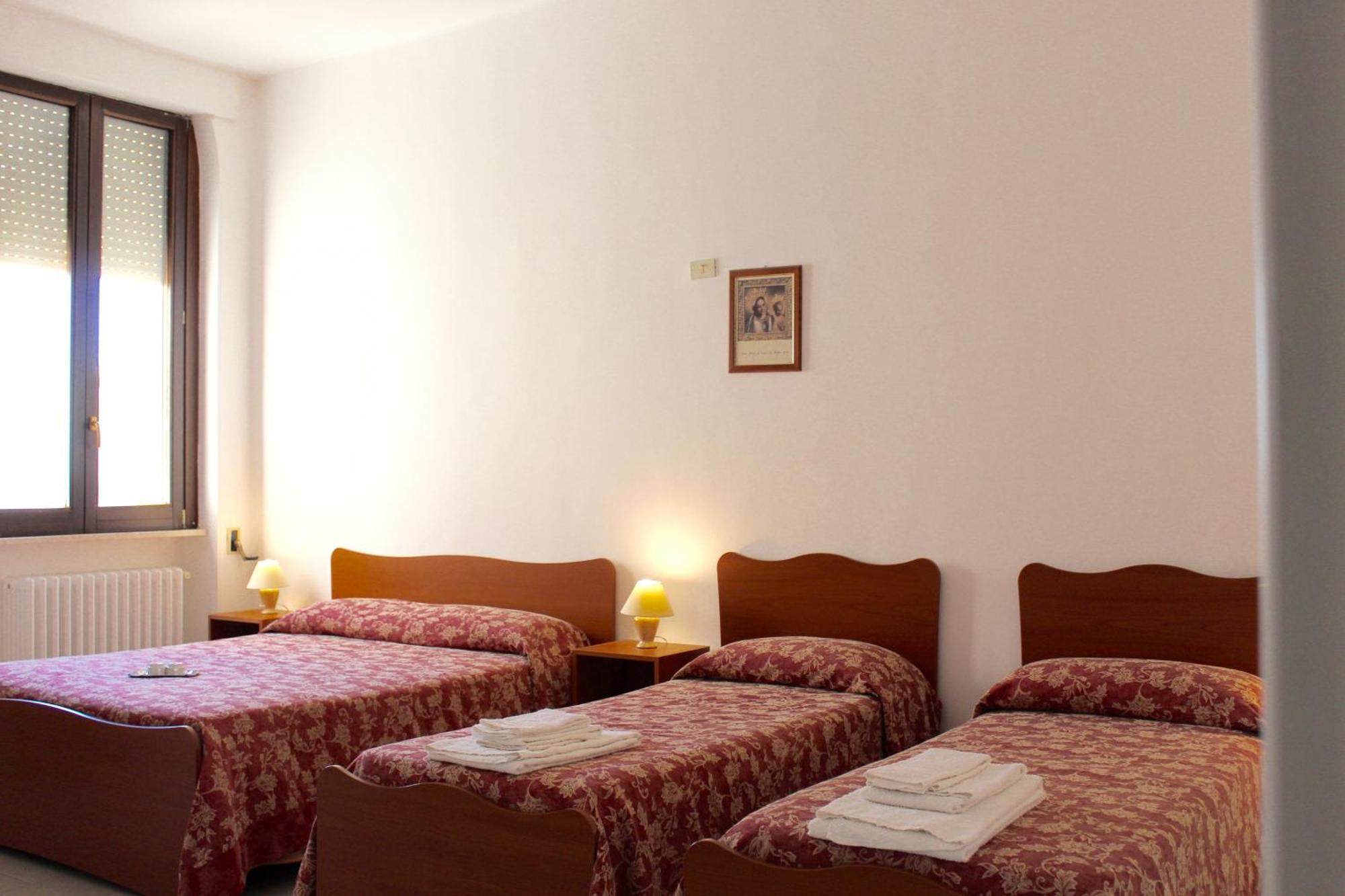 Albergo Del Santuario Santa Maria di Leuca Kültér fotó